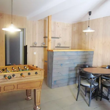 Hébergement de vacances House In Coo Near Famous Waterfalls *